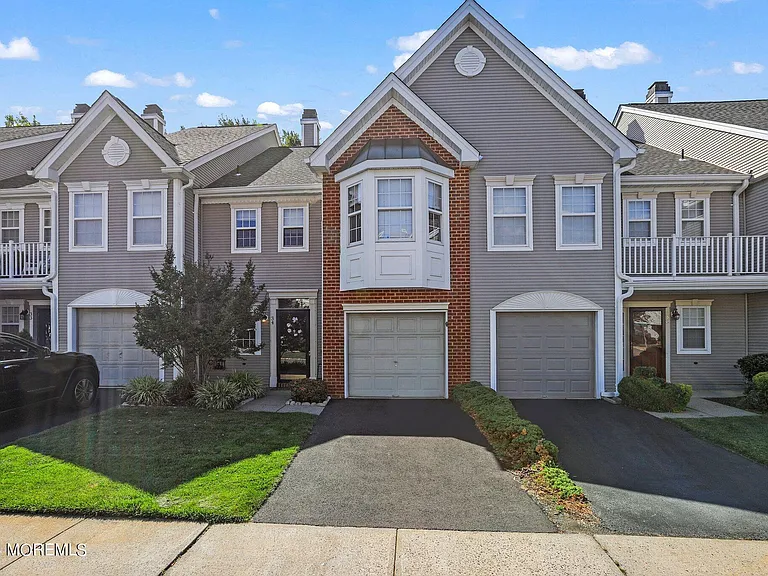 34 Alpine Rd — Photo 2