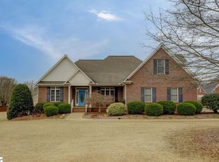 115 Coal Creek Dr, Boiling Springs, SC 29316