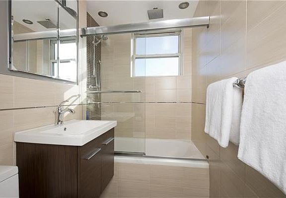 5th image of 5700 Arlington Ave APT 9H