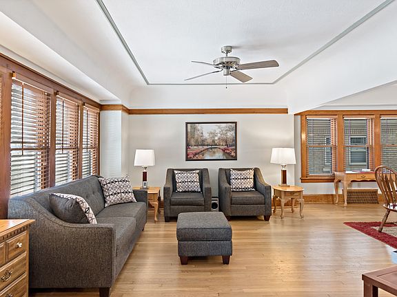3rd image of 2773 S Humboldt Park Ct