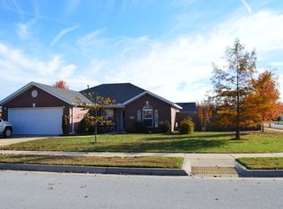 3951 W Mahogany Dr, Fayetteville, AR 72704