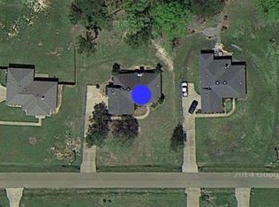 106 Comanche Dr, Terry, MS 39170