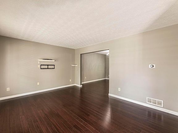 5th image of 7818 Worthington Trace Ln
