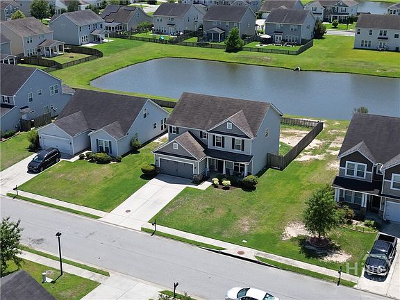2nd image of 13 Salix Drive