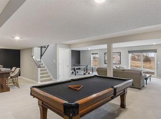 557 Heartland Dr, Delano, MN 55328