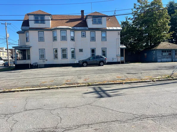 2122 Broadway, Schenectady, NY 12306