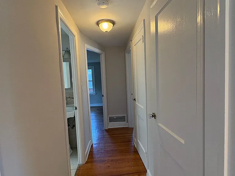 149 Willow Ave #2 — Photo 11