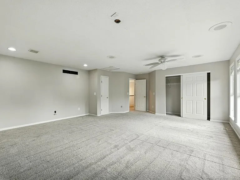 6643 Willow Bend Dr — Photo 28