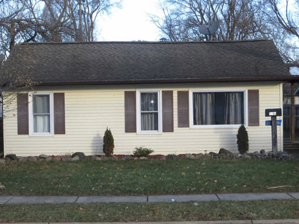129 Elm St photo 1
