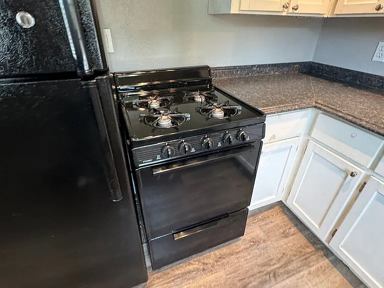 321 N Chupaderas St #101 — Photo 12