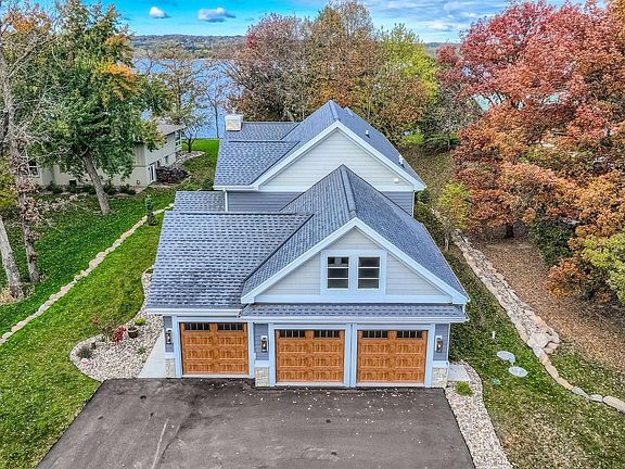 4th image of 294 Cove Rd