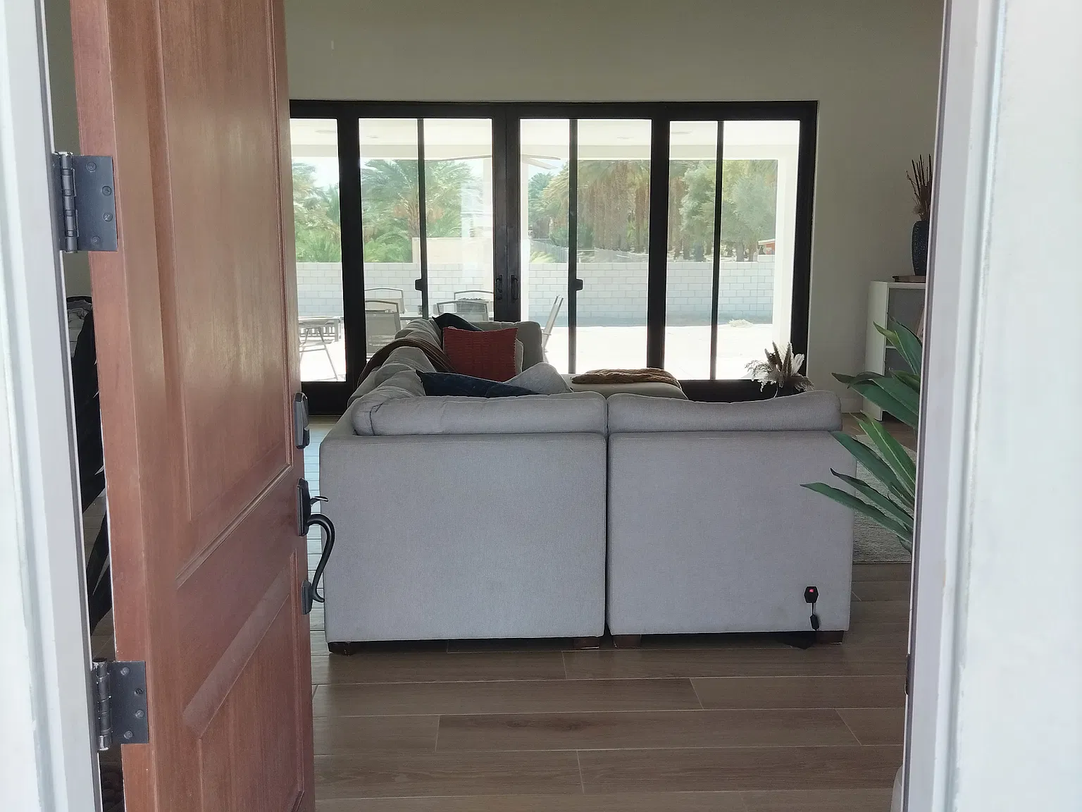 2 bed, 1444 sqft, $4,000 — Photo 2