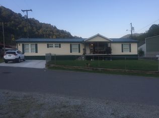 314 Aldredge Ave, Holden, WV 25625