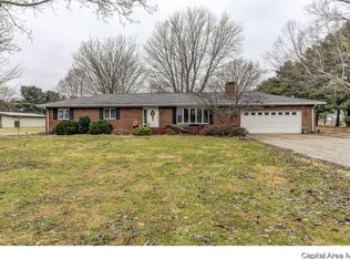 2635 Hilltop Rd, Springfield, IL 62712