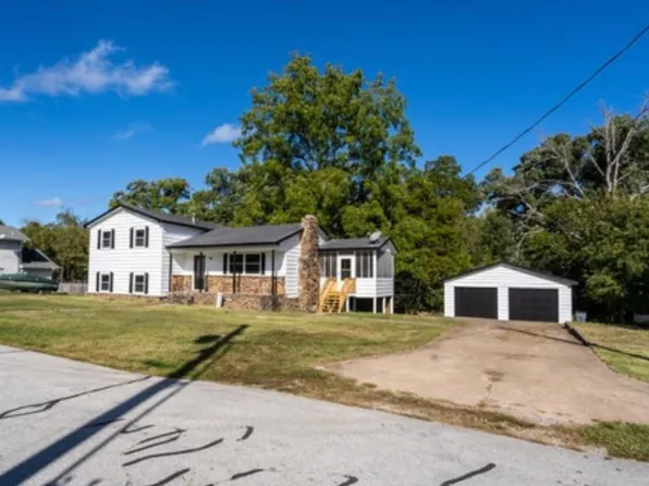 16566 Willow Dr, Rogers, AR 72756