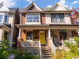 30 1/2 Macaulay Ave, Toronto, ON M6P 3P6