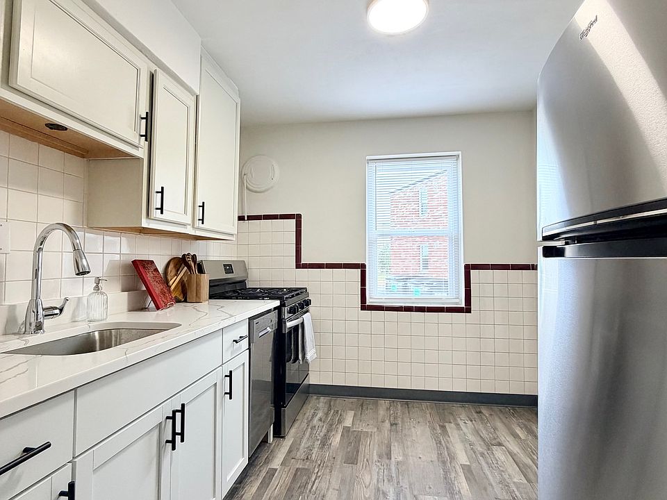 1st image of 7180 Jamieson Ave APT 1W