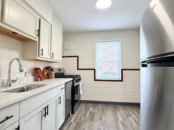 7180 Jamieson Ave APT 1W, Saint Louis, MO 63109