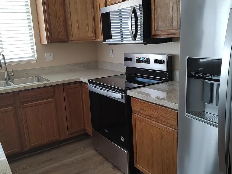 590 W Enchanted Desert Dr — Photo 8