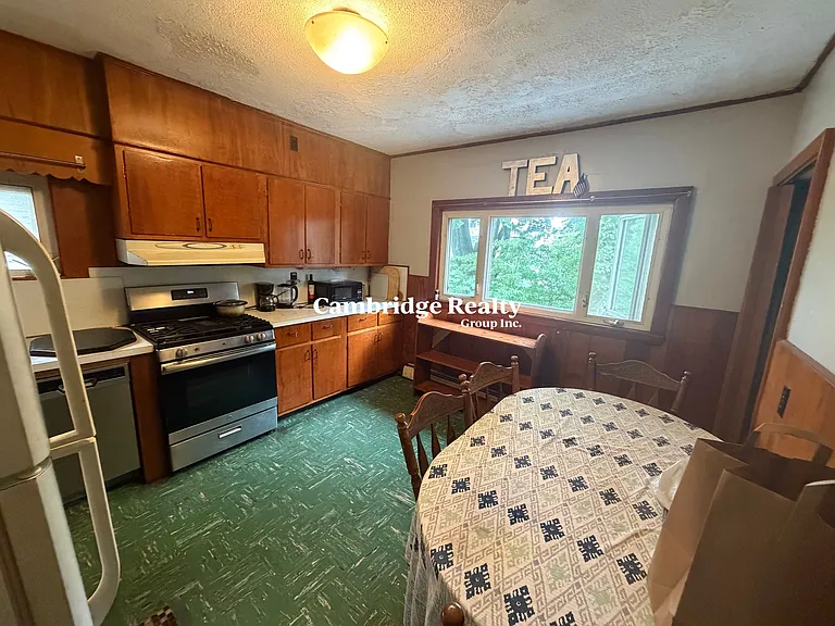 151 Central St #2 — Photo 5