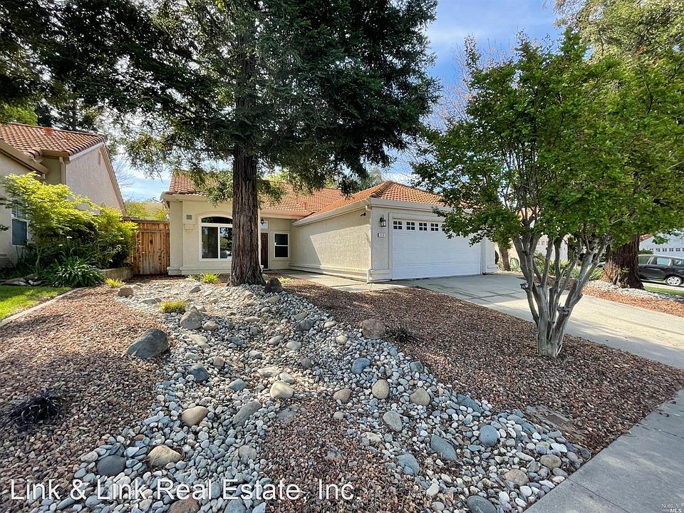 1st image of 313 Sun Valley Way