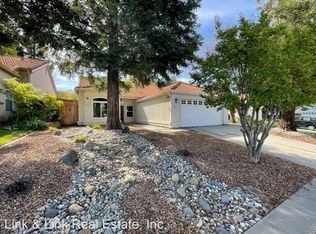 313 Sun Valley Way, Vacaville, CA 95688