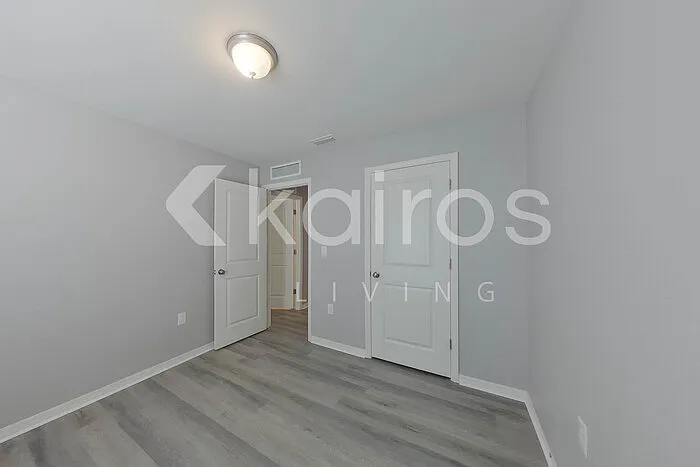2838 NW 19th Pl — Photo 14