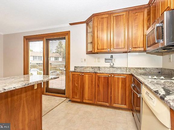 3rd image of 19121 Warrior Brook Dr