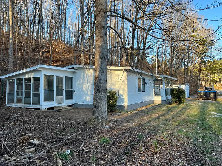 6705 Claude Parks Rd — Photo 3