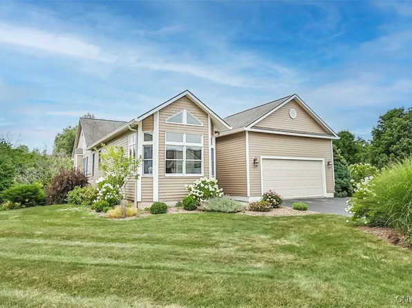 1 Fairchild Ln, Cazenovia, NY 13035