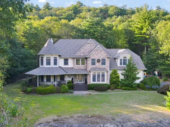 47 Christine Ct, West Milford Twp., NJ 07480