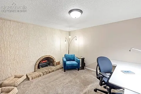 320 W Cheyenne Mountain Blvd — Photo 26