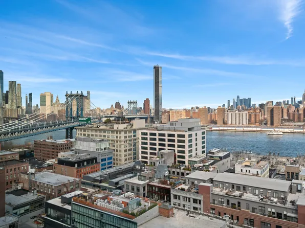 180 Front Street image 14 of 24