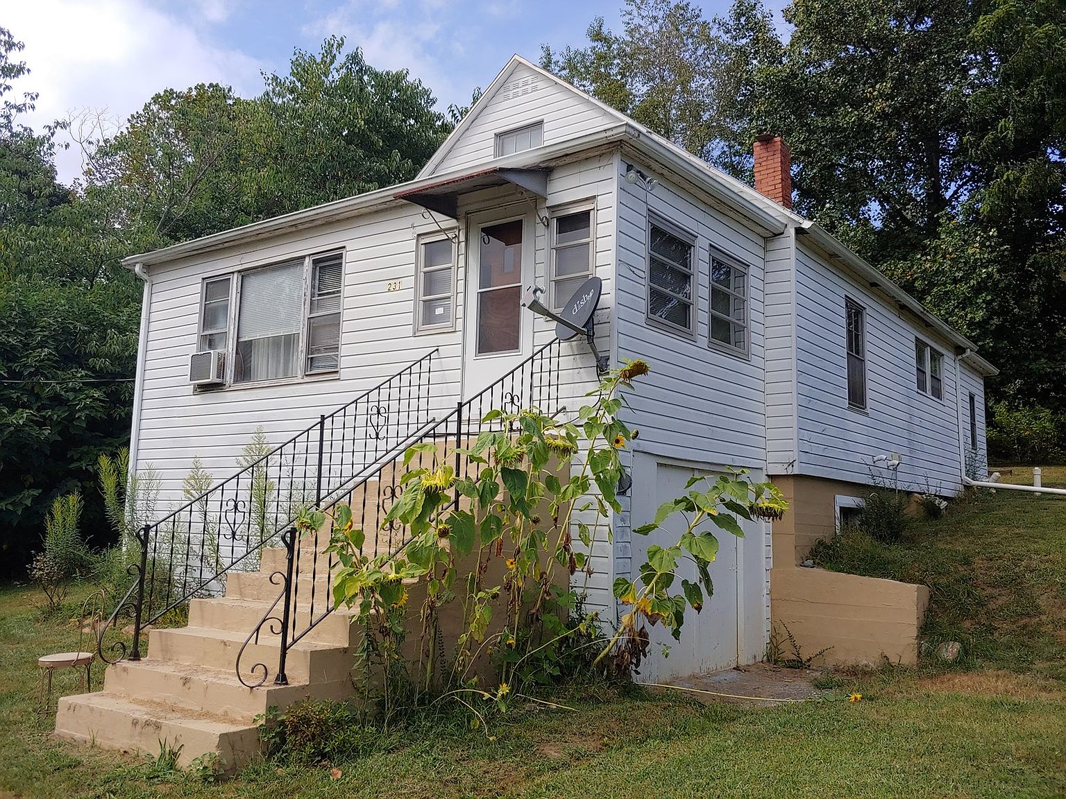 231 Cedar Crest Loop, Staffordsville, VA 24167 Zillow