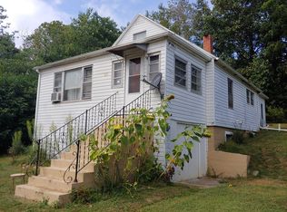 231 Cedar Crest Loop, Staffordsville, VA 24167