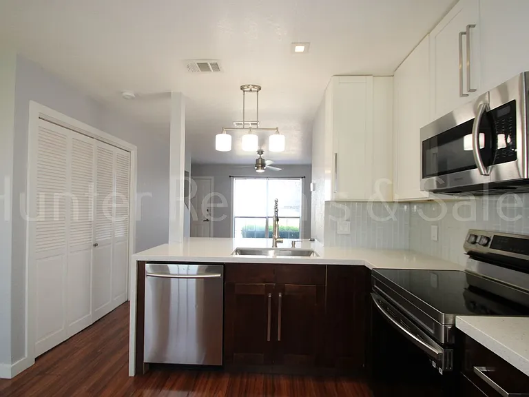 3802C Gus Dr — Photo 8