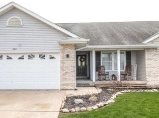 332 Lake Lida Ln, Rochelle, IL 61068