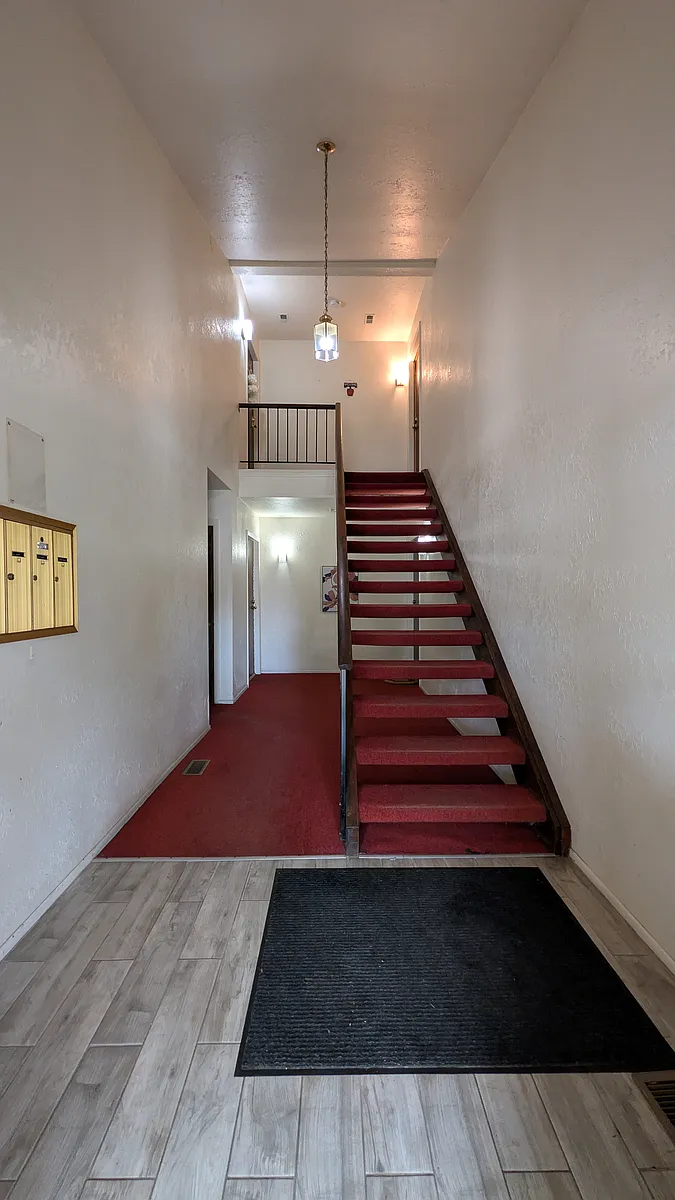 Building Photo - 53 Lambert Dr #B2