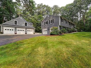 53 Pine Glen Rd, Simsbury, CT 06070