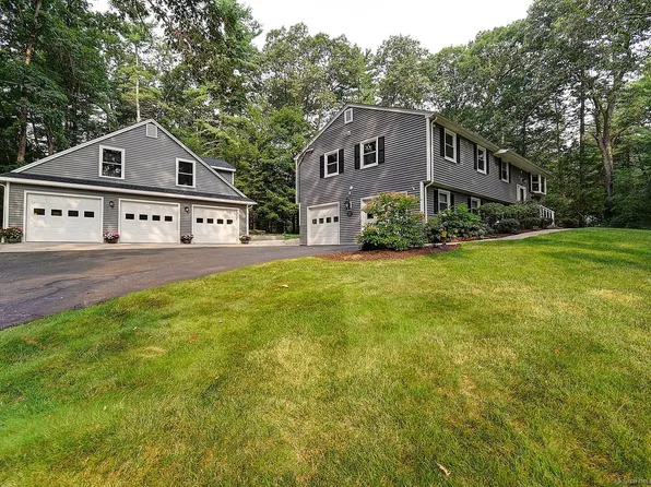 53 Pine Glen Road, Simsbury, CT 06070