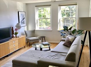 3581 S Stafford St APT B2, Arlington, VA 22206