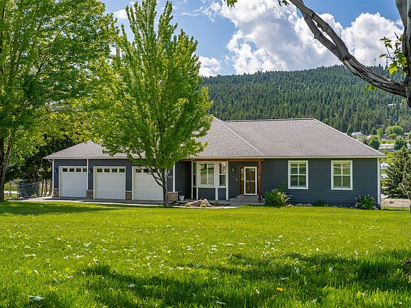 3rd image of 125 Stoneridge Dr