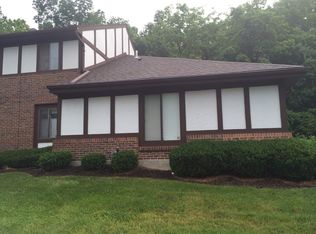 1767 Sheltering Tree Dr, Dayton, OH 45449