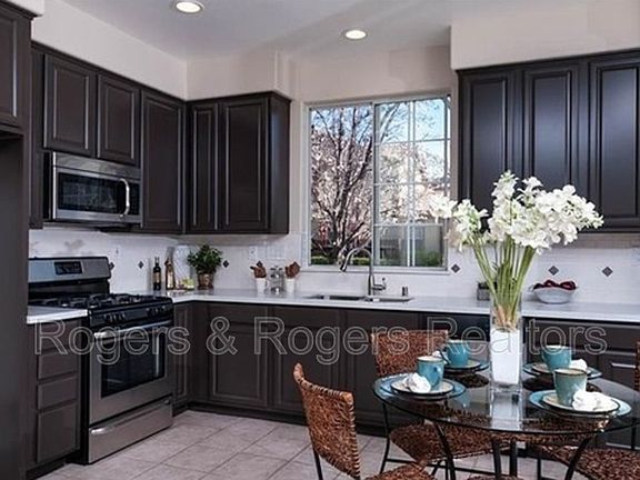 2nd image of 2813 Rubino Cir