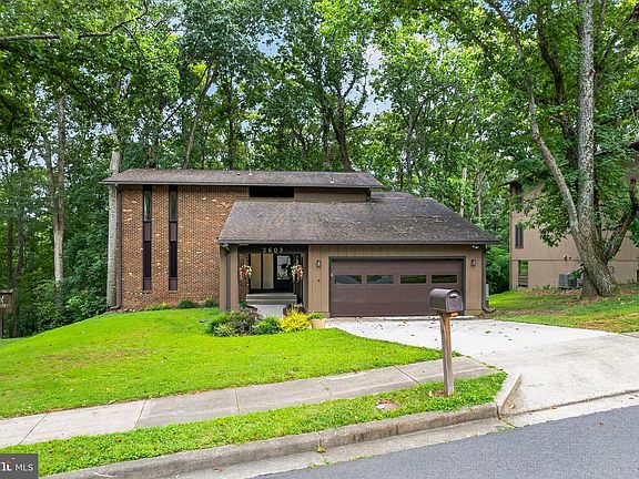 2nd image of 2609 Woodfern Ct