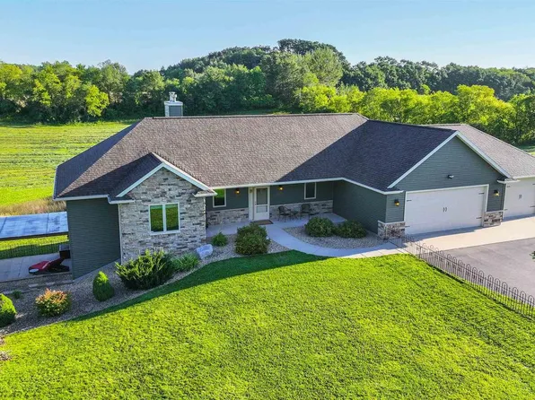 7388 OVERHILL LANE, Custer, WI 54423