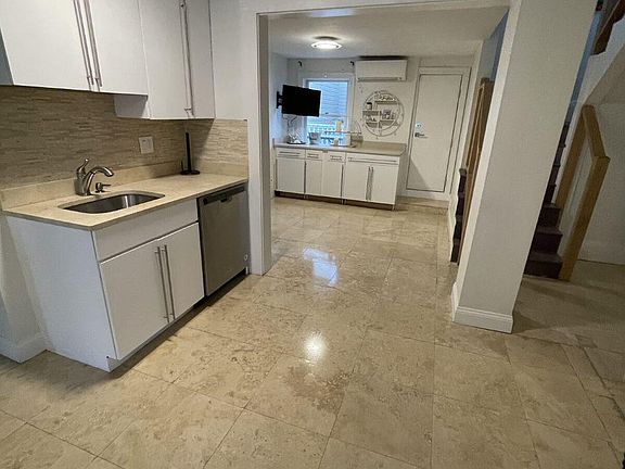 2nd image of 184 Angell St #1L