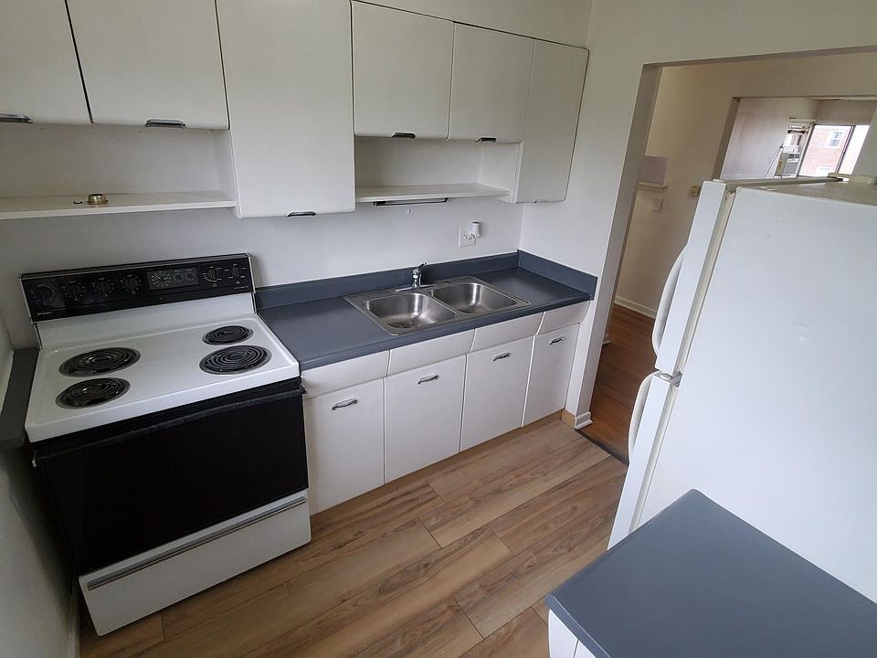 1st image of 55 Brookwood Ave #11