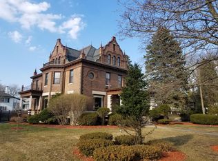 1316 Michigan Ave, Manitowoc, WI 54220