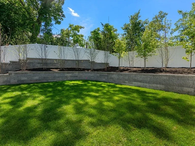 167 Winchester St #D — Photo 40